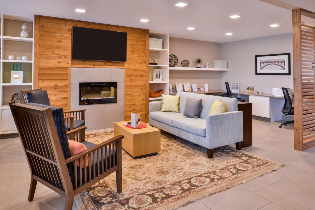 Country Inn & Suites By Radisson, Ft Atkinson, Wi Fort Atkinson Exteriér fotografie