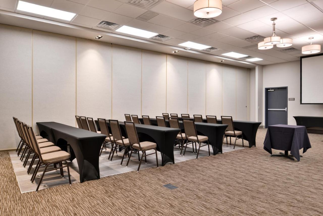 Country Inn & Suites By Radisson, Ft Atkinson, Wi Fort Atkinson Exteriér fotografie