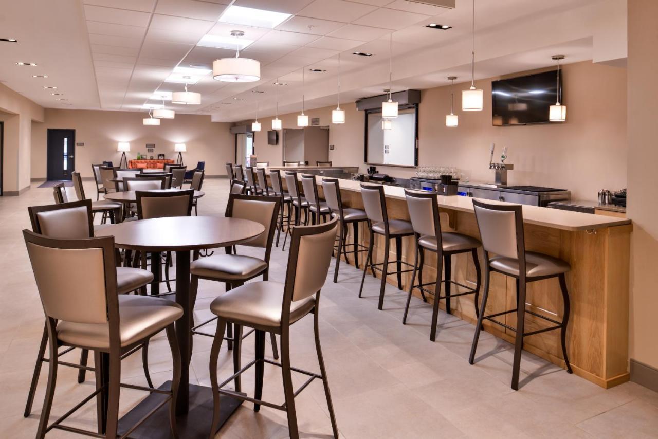 Country Inn & Suites By Radisson, Ft Atkinson, Wi Fort Atkinson Exteriér fotografie